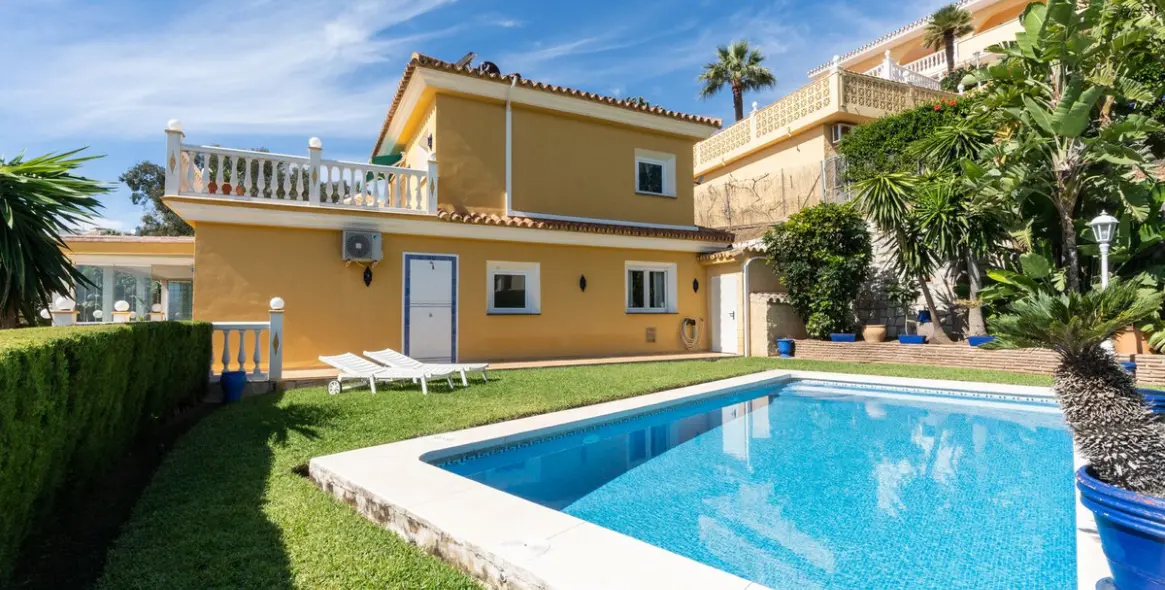 Venta de villa independiente en Torrenueva 2