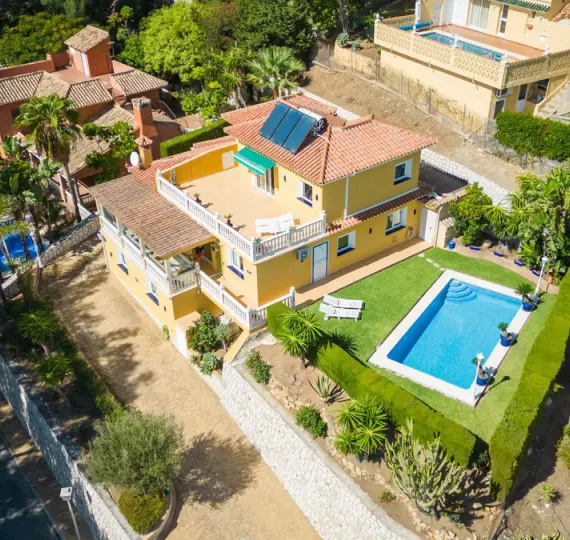 Sale of detached villa in Torrenueva