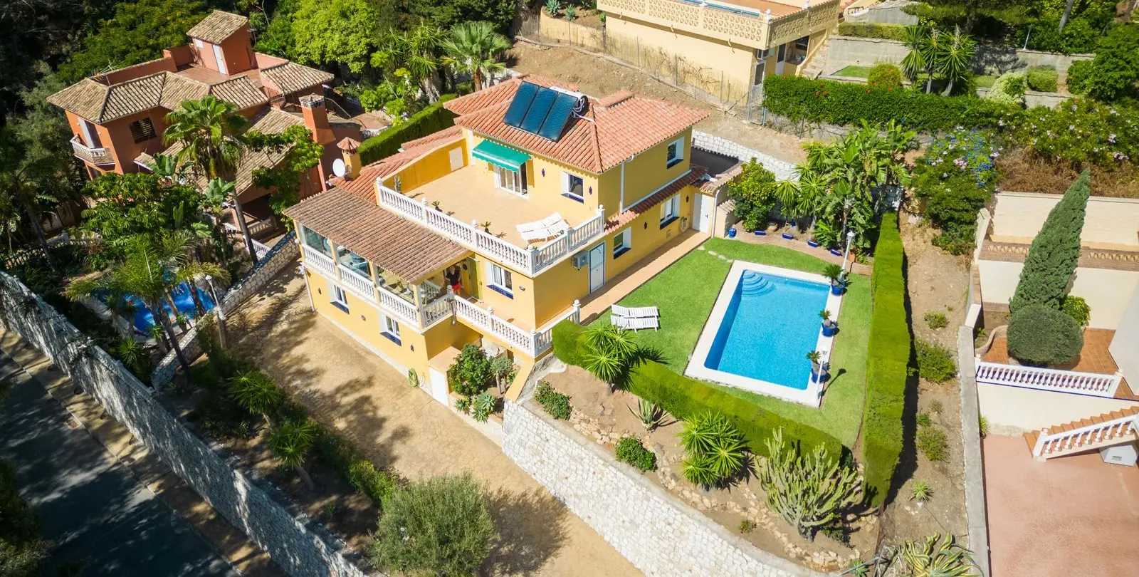 Sale of detached villa in Torrenueva 1