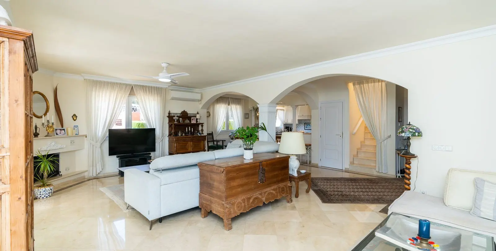 Sale of detached villa in Torrenueva 17