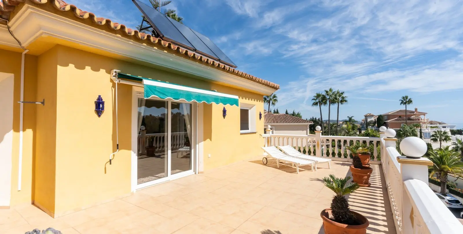 Sale of detached villa in Torrenueva 28