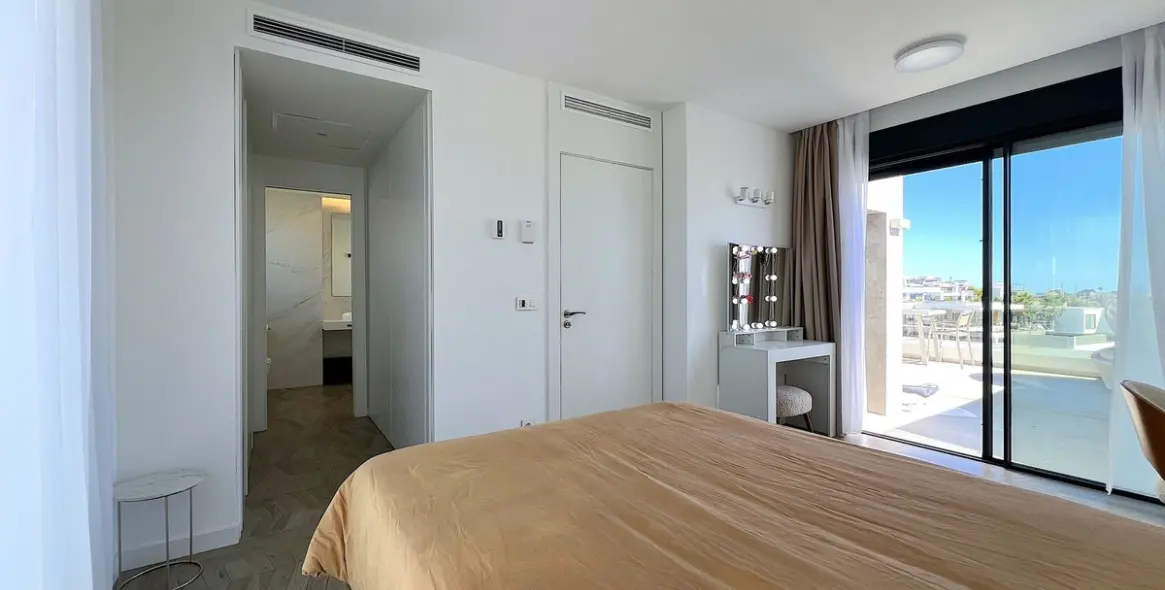 Продажа таунхауса в Artola 14