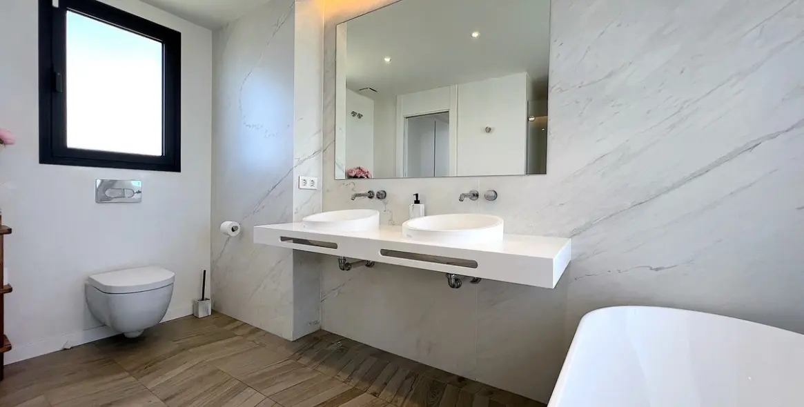 Продажа таунхауса в Artola 16