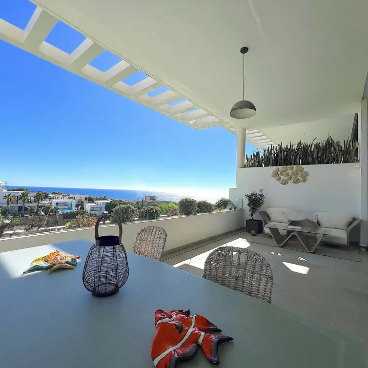 Sale of townhouse in Artola