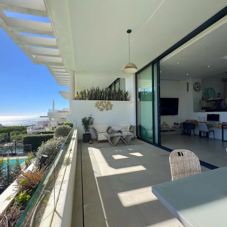 Sale of townhouse in Artola