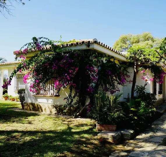 Oтдельно стоящая вилла R5083873