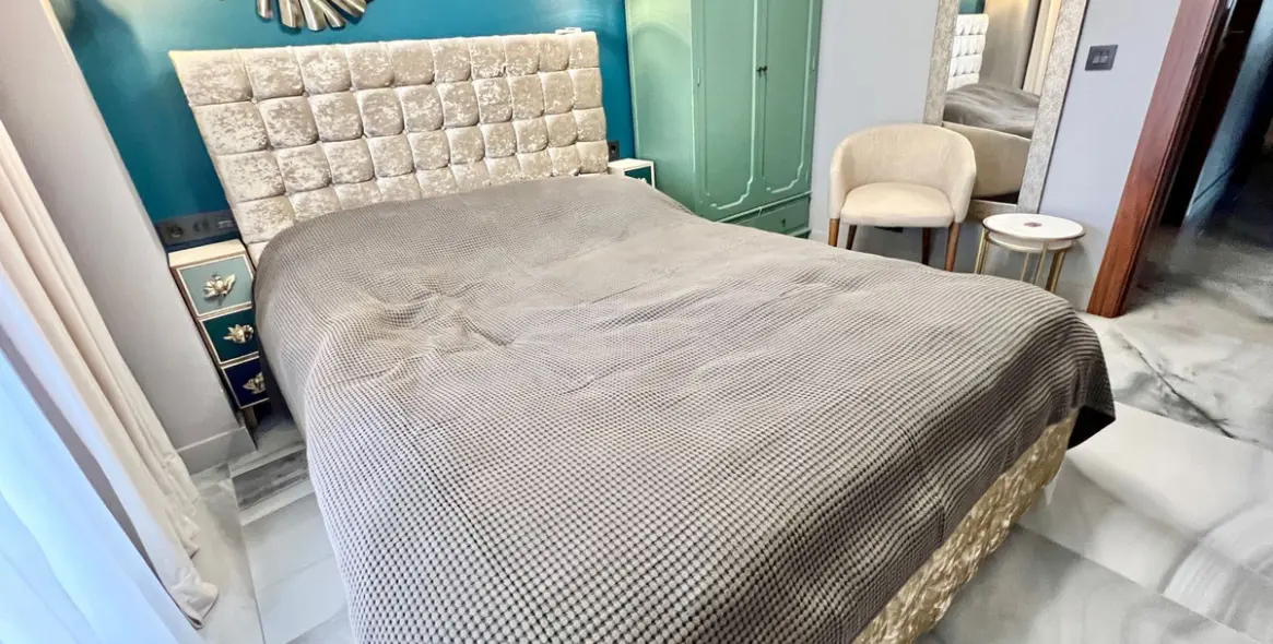 Sale of ground floor apartment in San Pedro de Alcántara 8