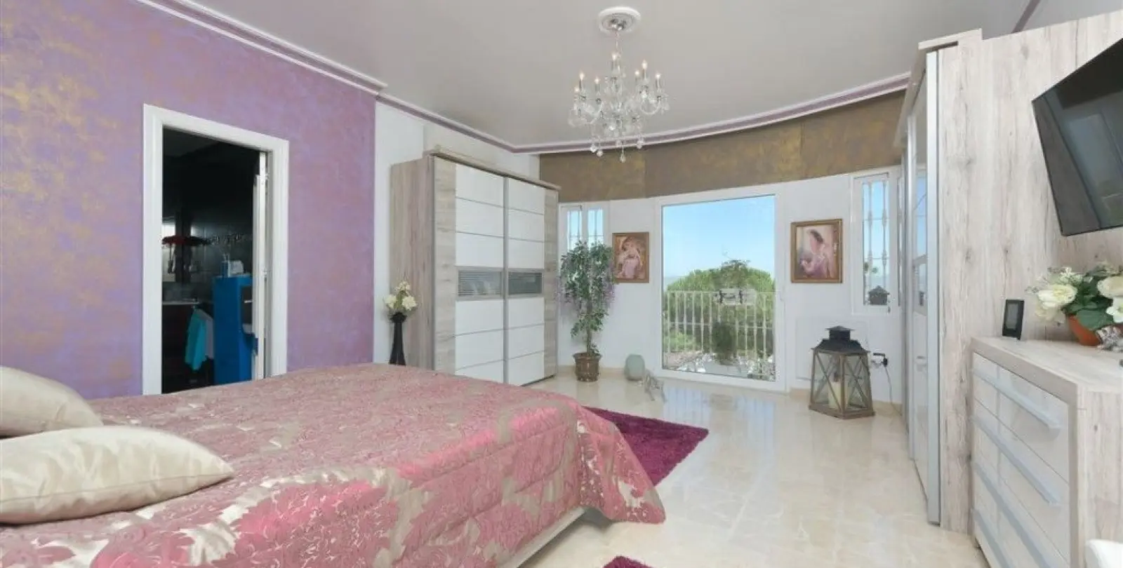 Sale of detached villa in Alhaurín de la Torre 3