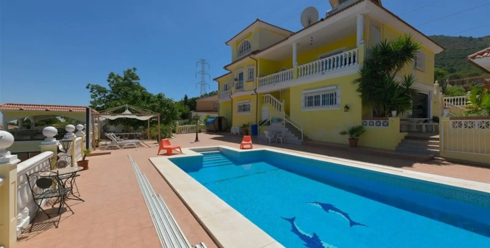 Sale of detached villa in Alhaurín de la Torre 15