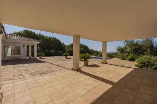 Image 6 thumb