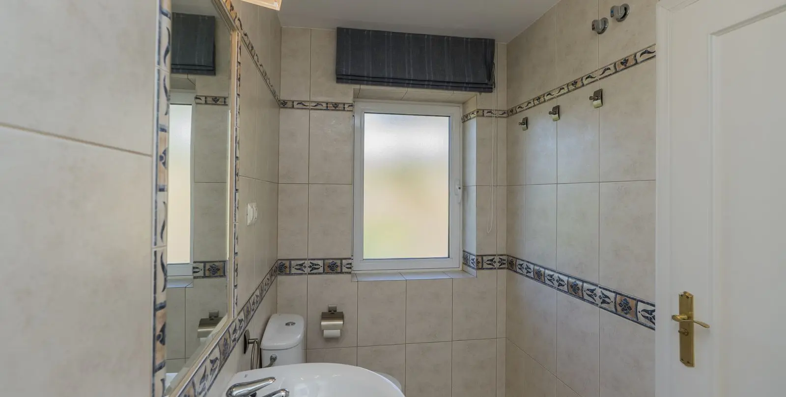 Sale of detached villa in Valtocado 34