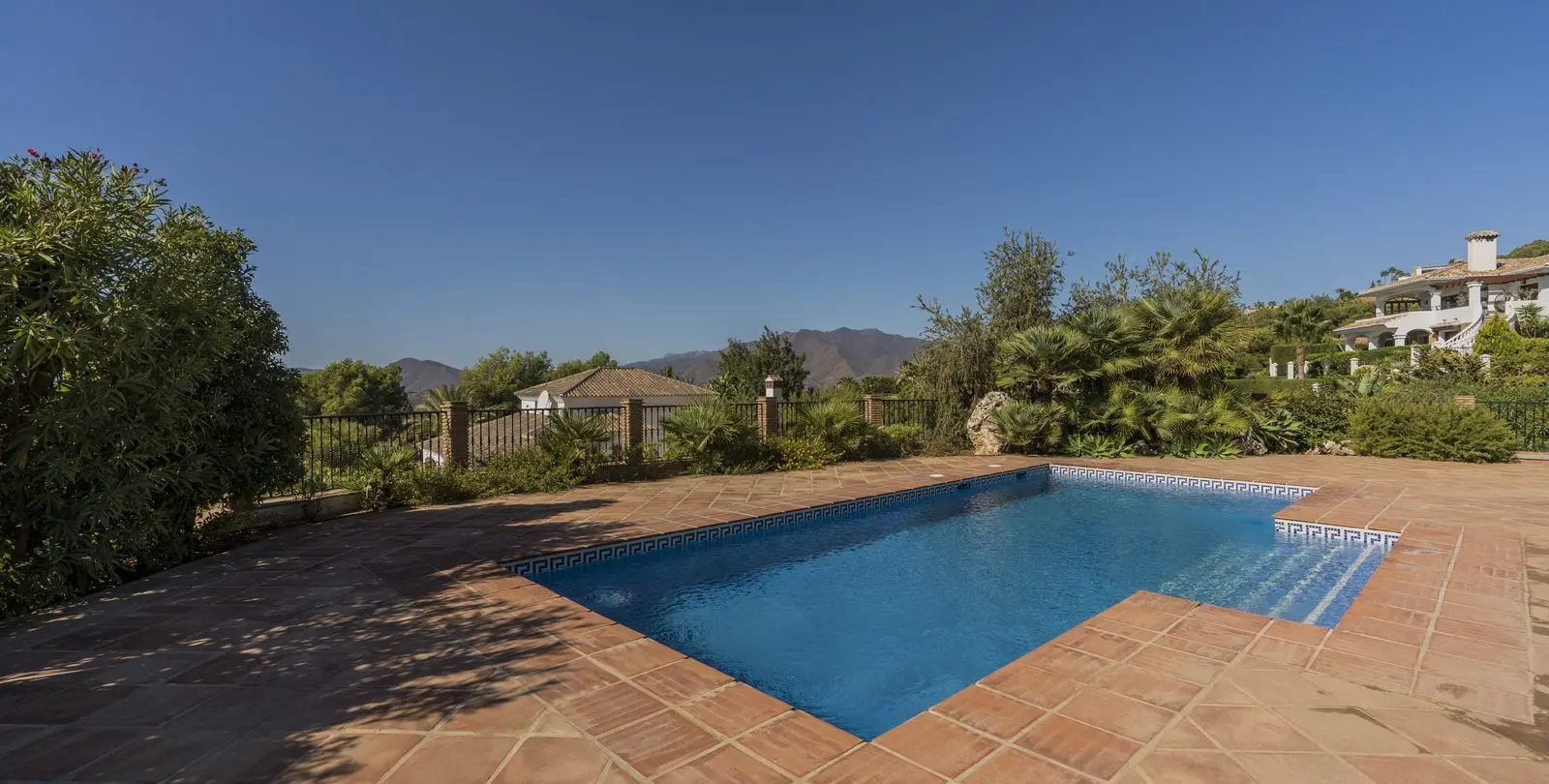 Sale of detached villa in Valtocado 47