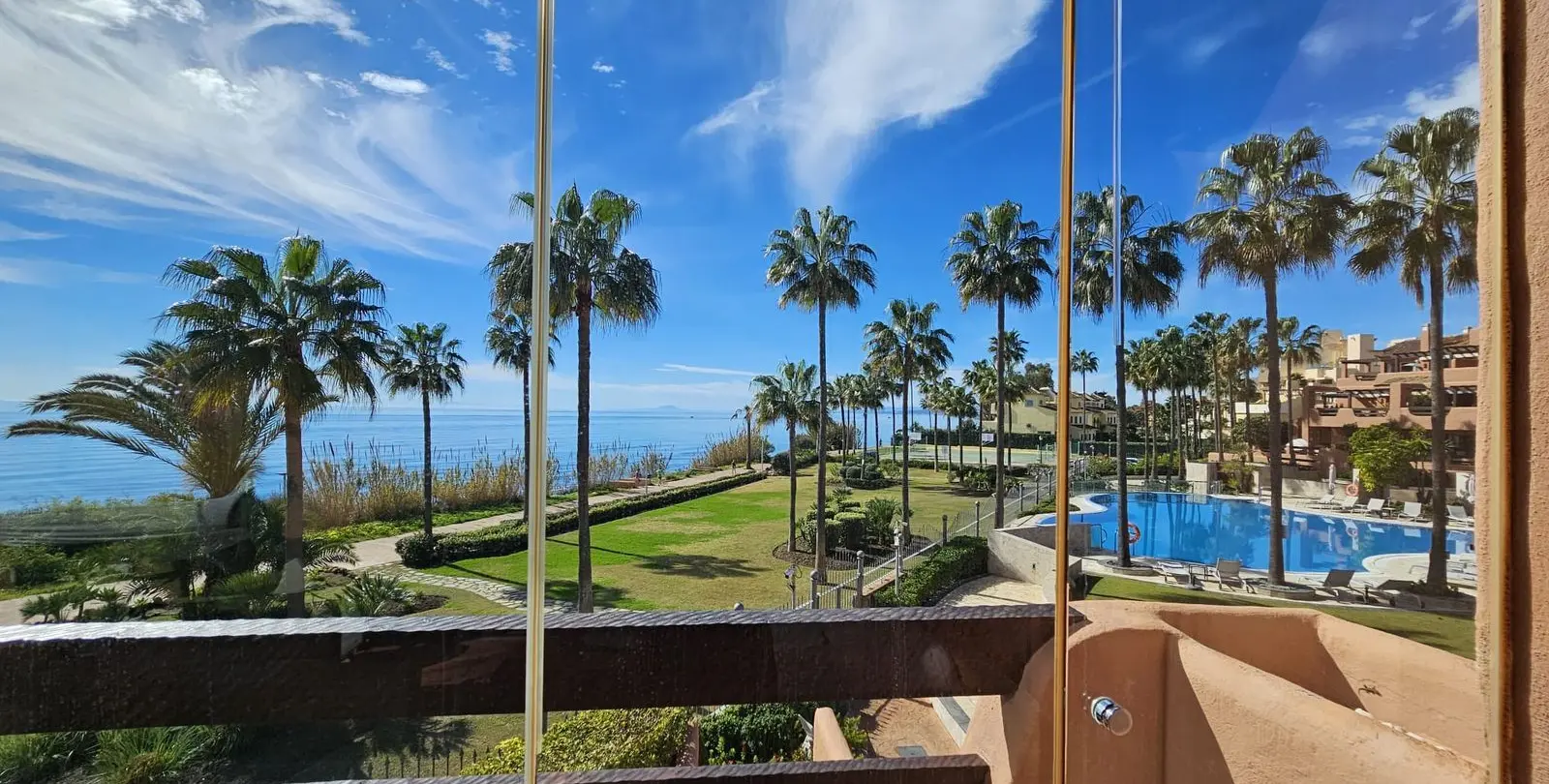 Краткосрочная аренда апартаментов на среднем этаже в Estepona 33