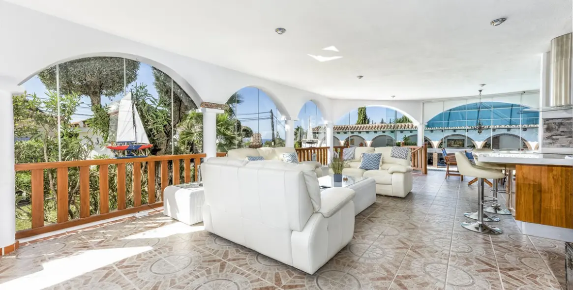 Sale of detached villa in Benalmadena Costa 8