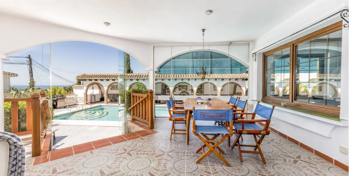 Sale of detached villa in Benalmadena Costa 13