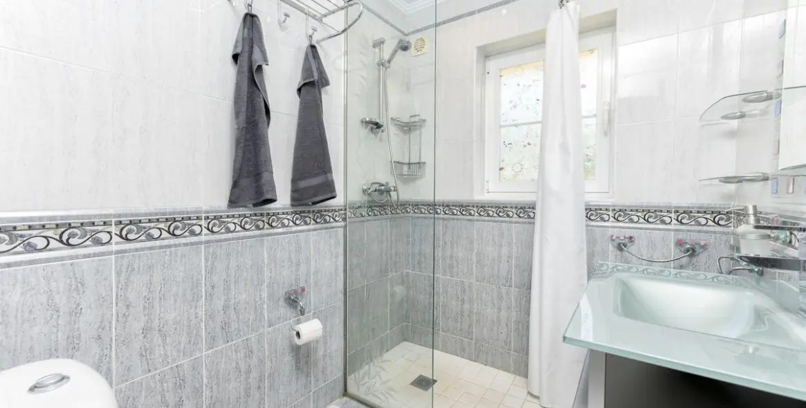 Venta de villa independiente en Benalmadena Costa 22