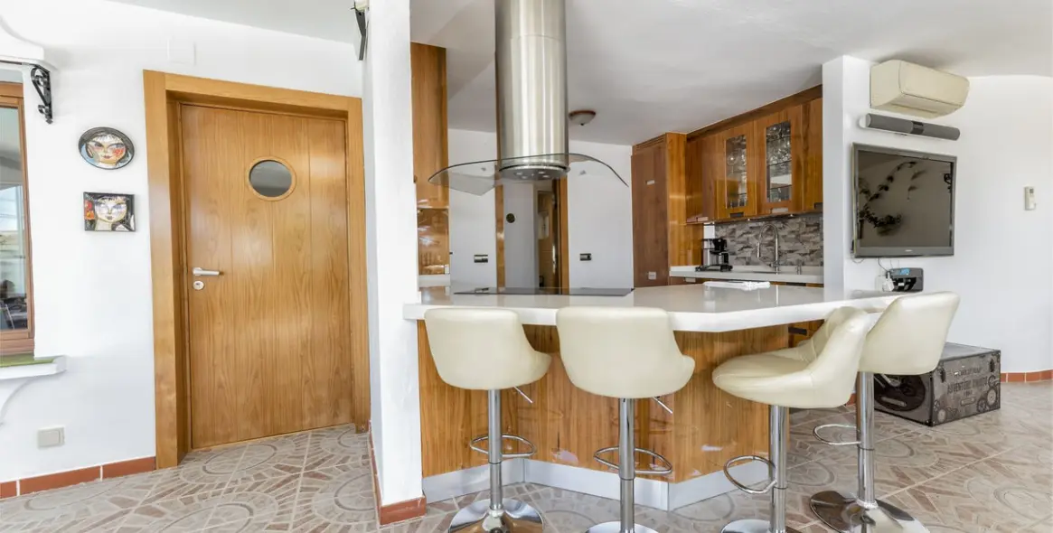 Venta de villa independiente en Benalmadena Costa 24