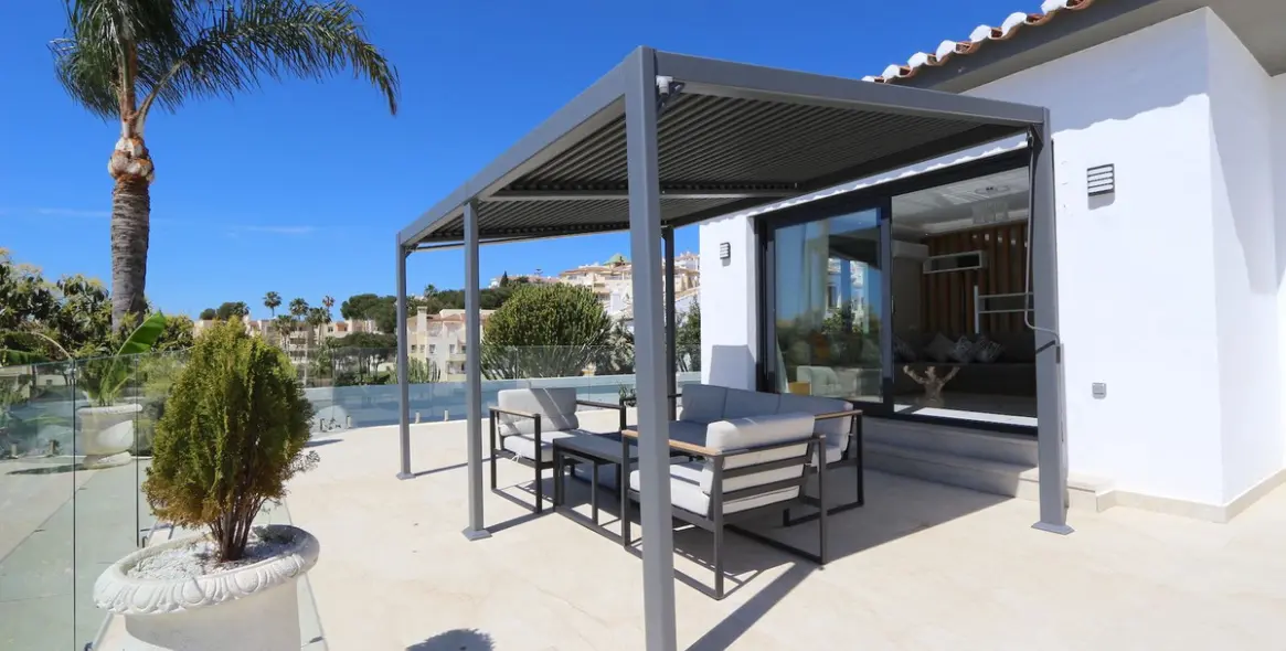 Продажа  отдельно стоящей виллы в Riviera del Sol 2