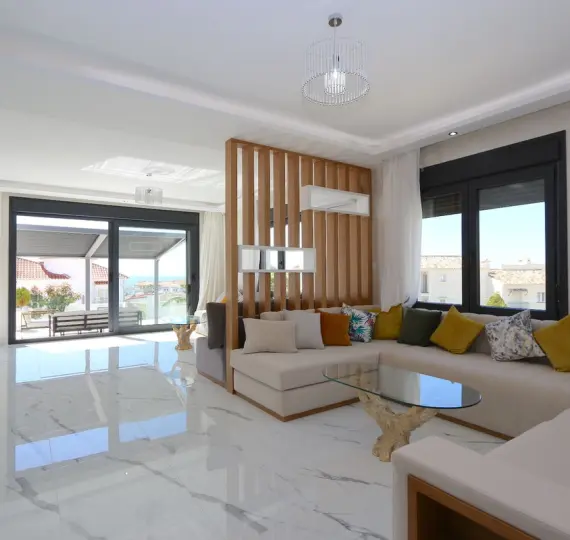 Venta de villa independiente en Riviera del Sol