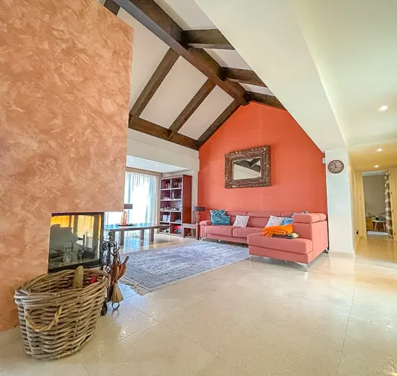 Long-term rent of penthouse in Los Flamingos