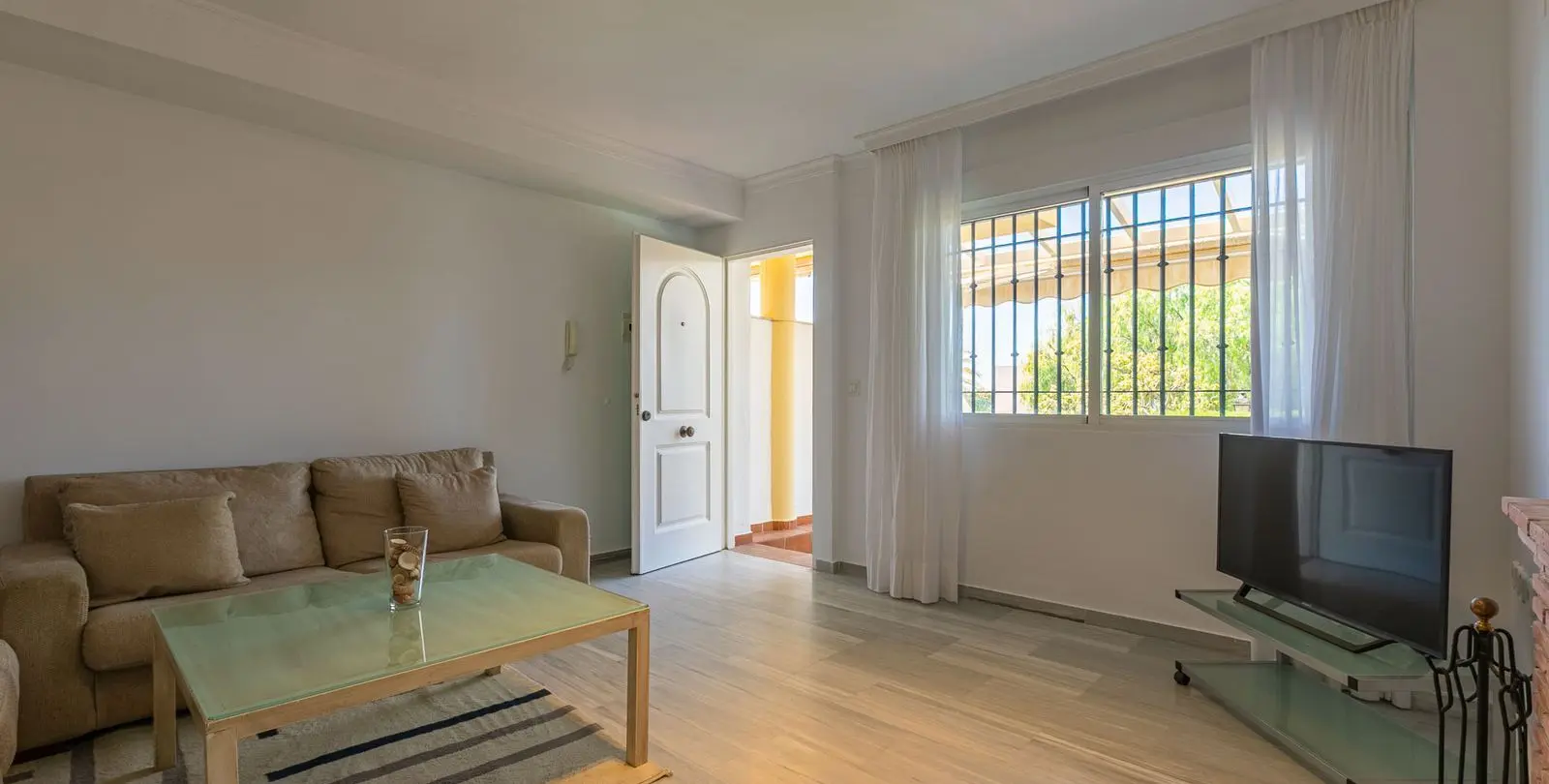 Venta de casa pareada en Costabella 62