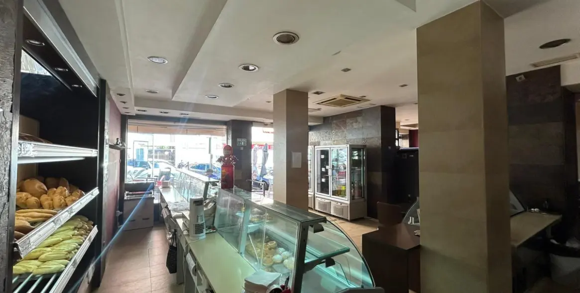 Sale of commercial premises in Marbella 1