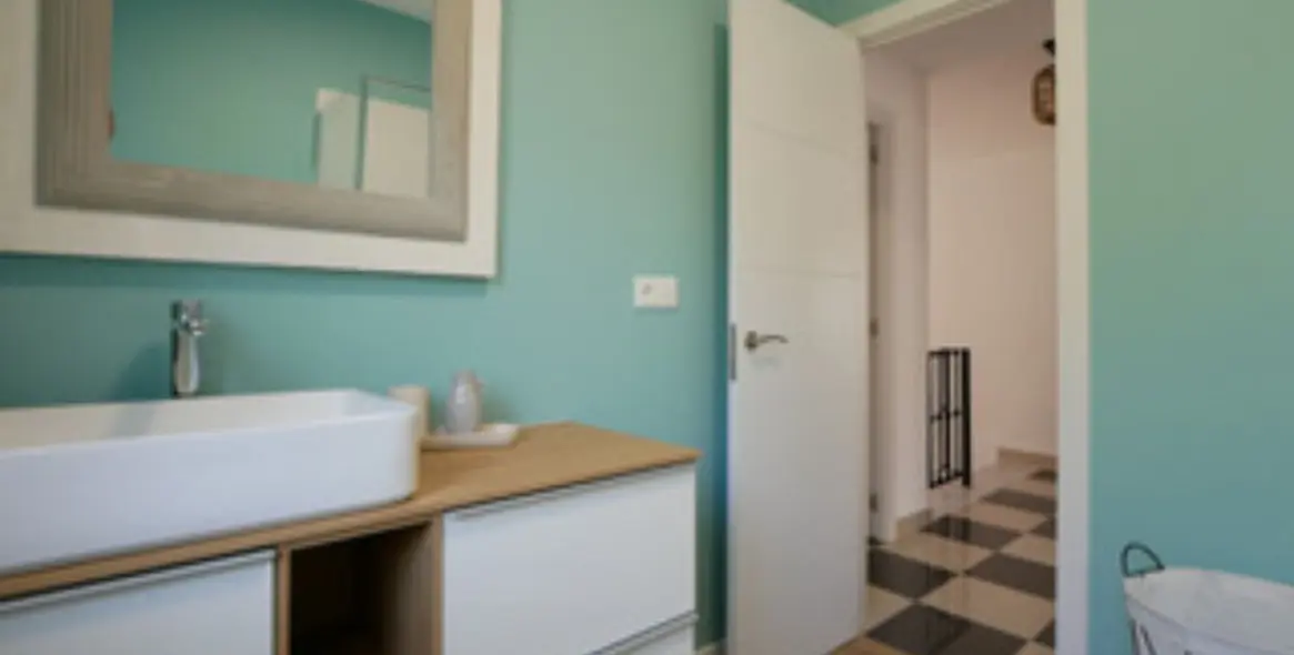 Sale of detached villa in Marbella 27