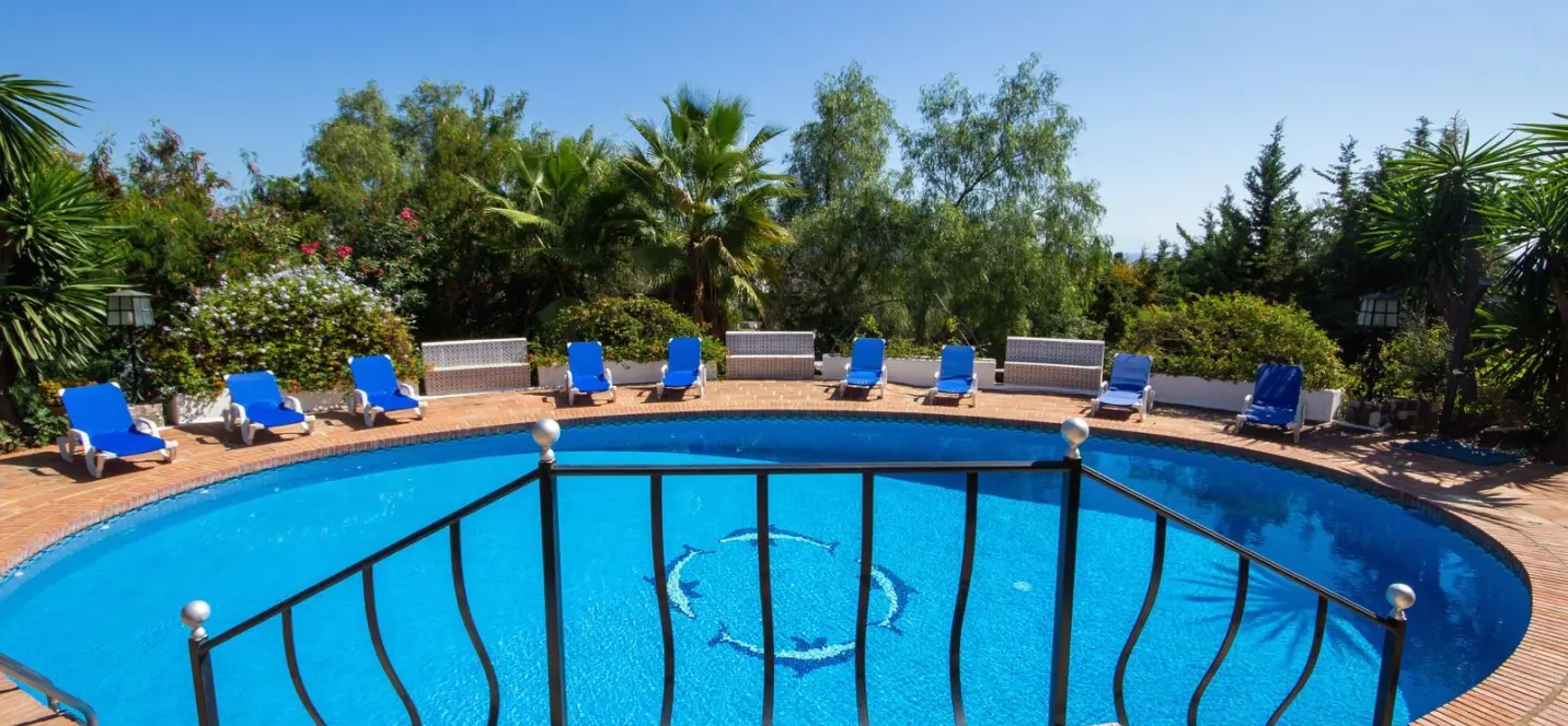 Продажа  отдельно стоящей виллы в Mijas Costa 2