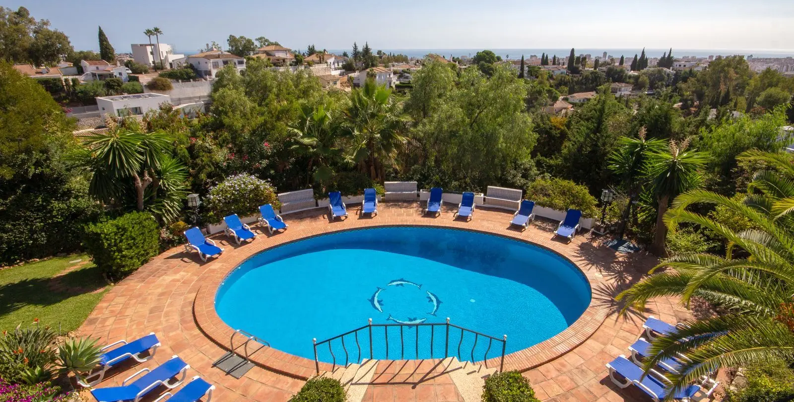 Продажа  отдельно стоящей виллы в Mijas Costa 79