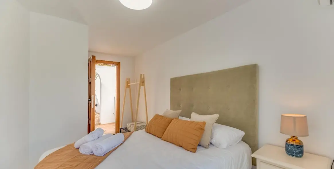 Sale of detached villa in Nueva Andalucía 21