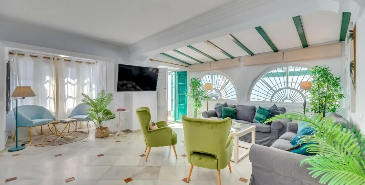 Sale of detached villa in Nueva Andalucía 4