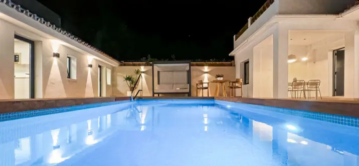 Sale of detached villa in Costabella 0