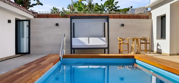 Sale of detached villa in Costabella 3