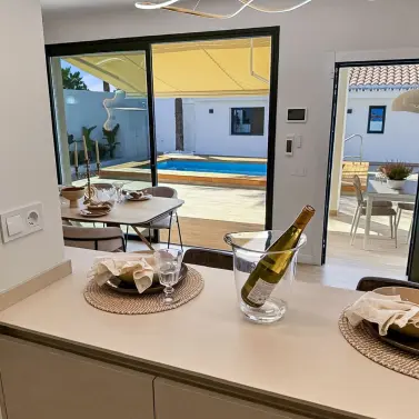 Sale of detached villa in Costabella