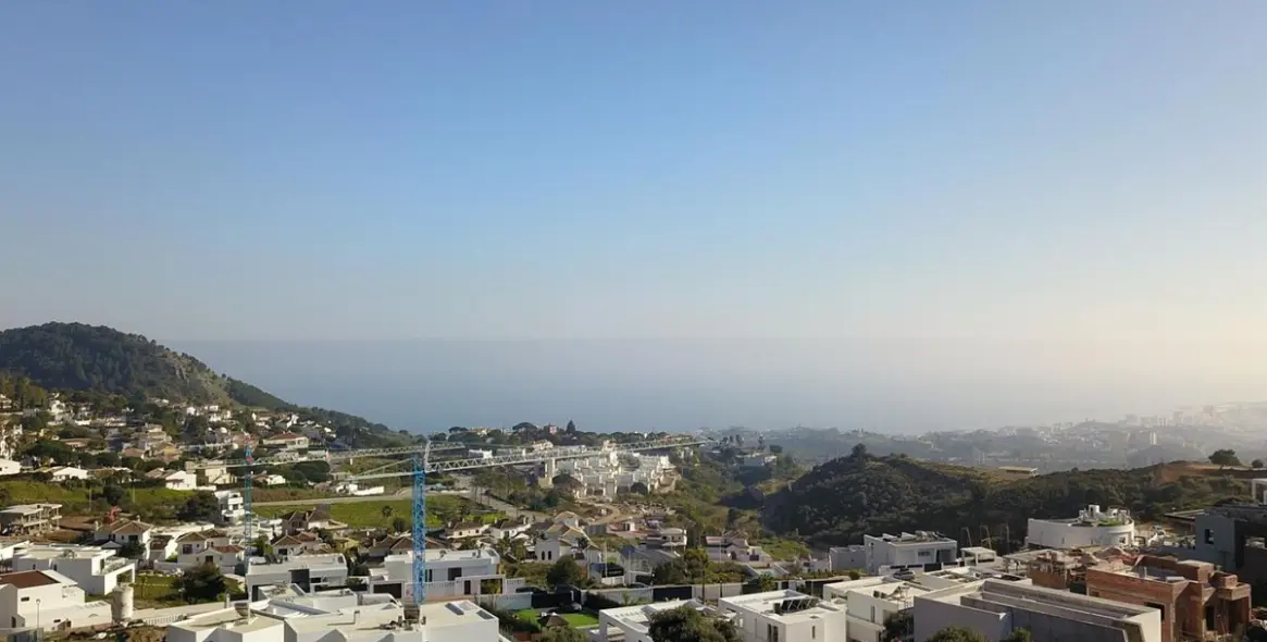 Sale of detached villa in Mijas 1