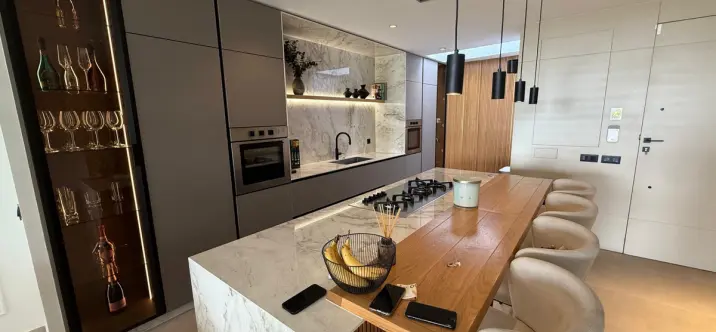 Townhouse R4675783 3