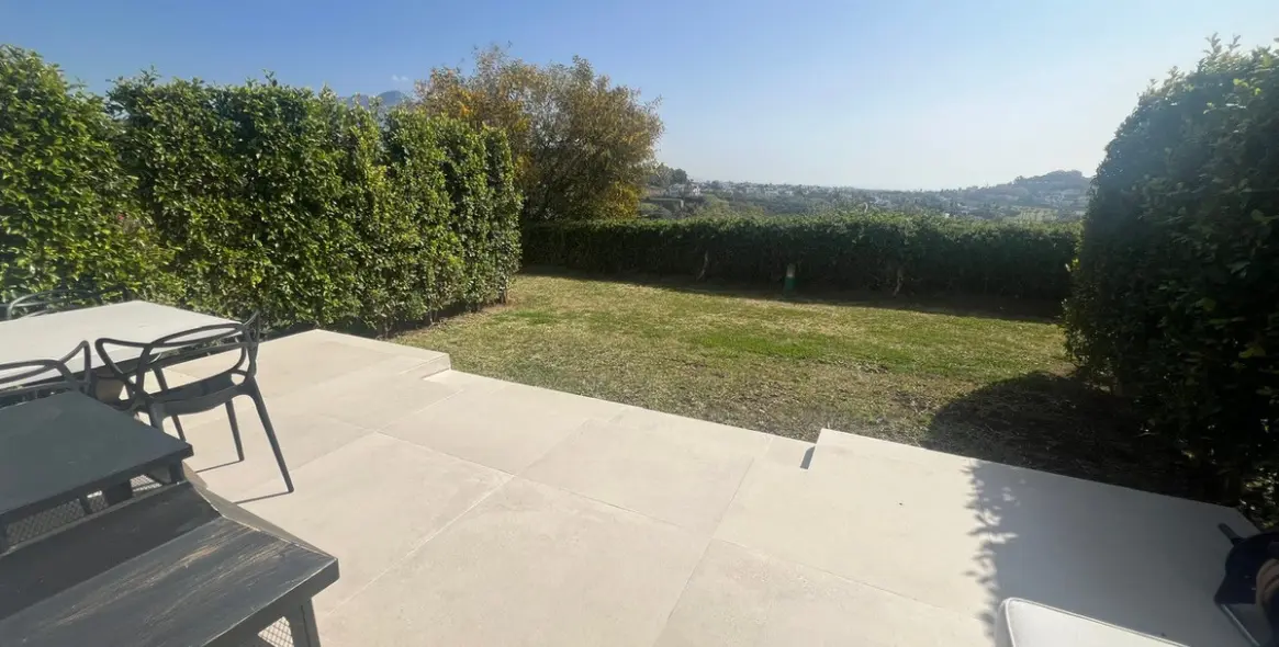 Sale of townhouse in Benahavís (district Benahavís) 10