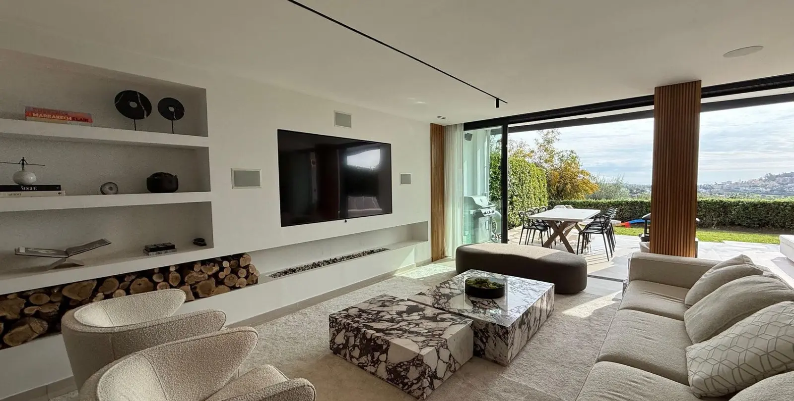 Sale of townhouse in Benahavís 2