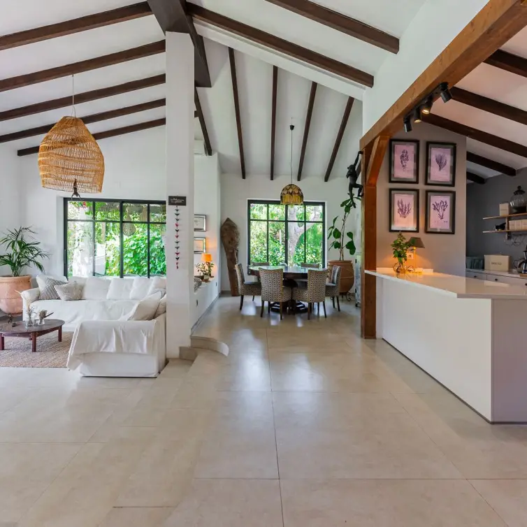 Venta de villa independiente en Atalaya