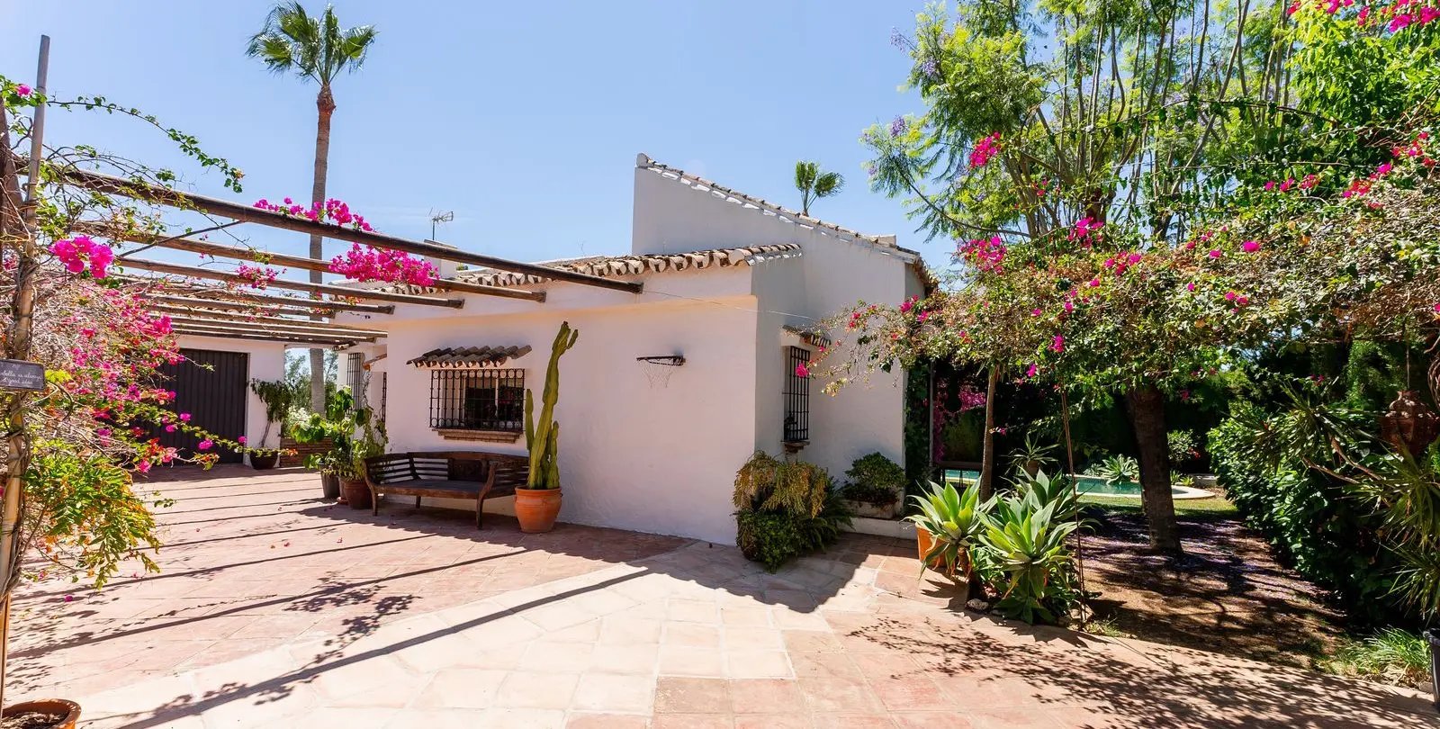 Venta de villa independiente en Atalaya 23