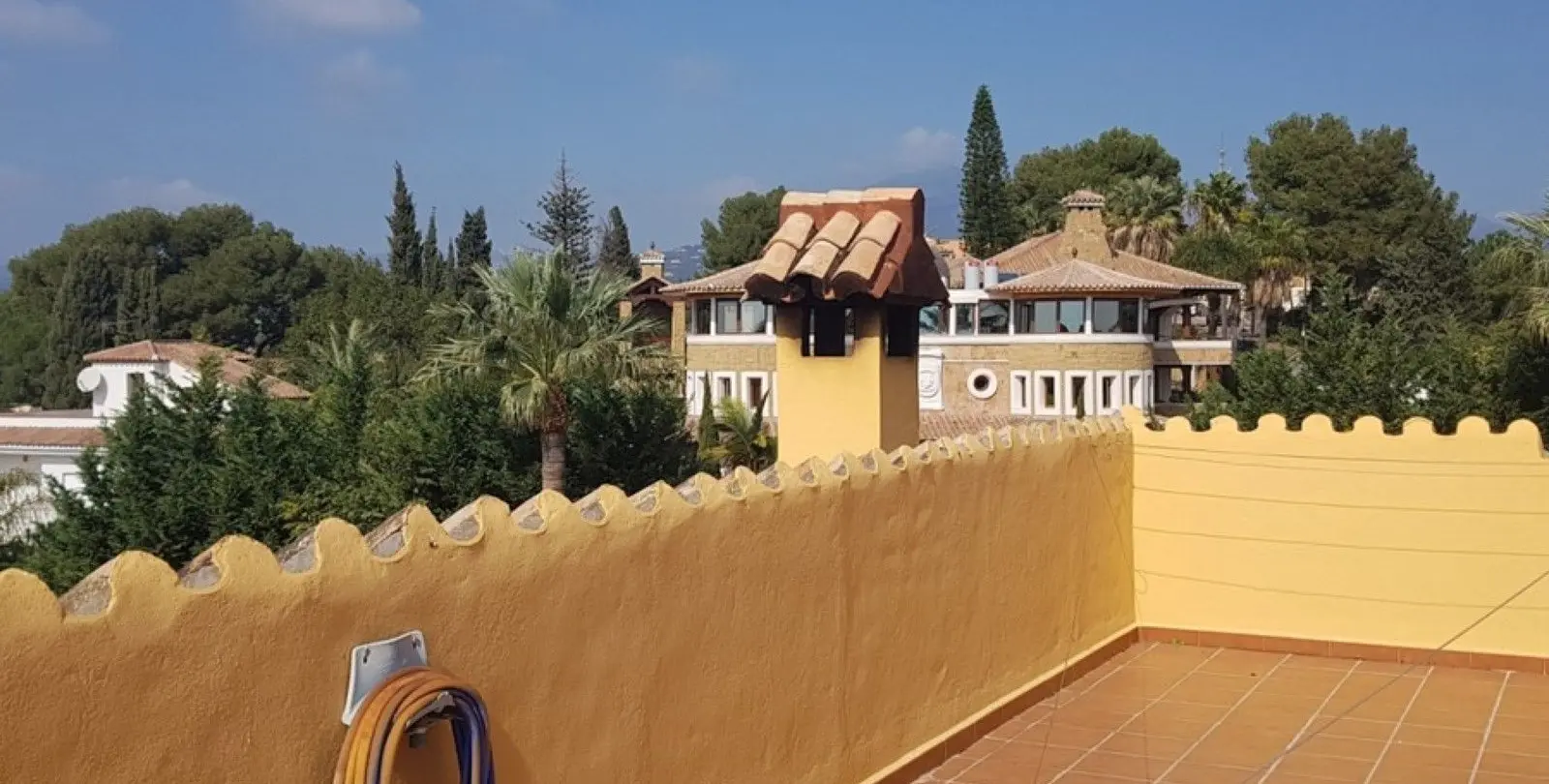 Sale of detached villa in Nueva Andalucía 11