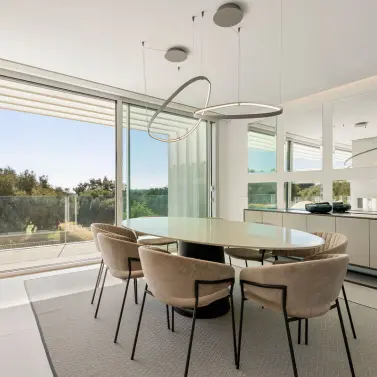 Продажа  отдельно стоящей виллы в Sotogrande