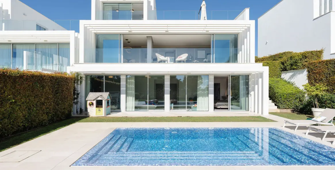 Venta de villa independiente en Sotogrande 1