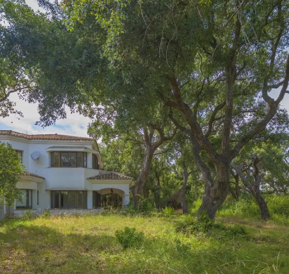 Продажа  отдельно стоящей виллы в San Roque Club