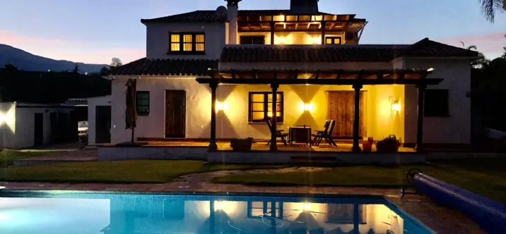 Venta de finca - cortijo en Estepona 2