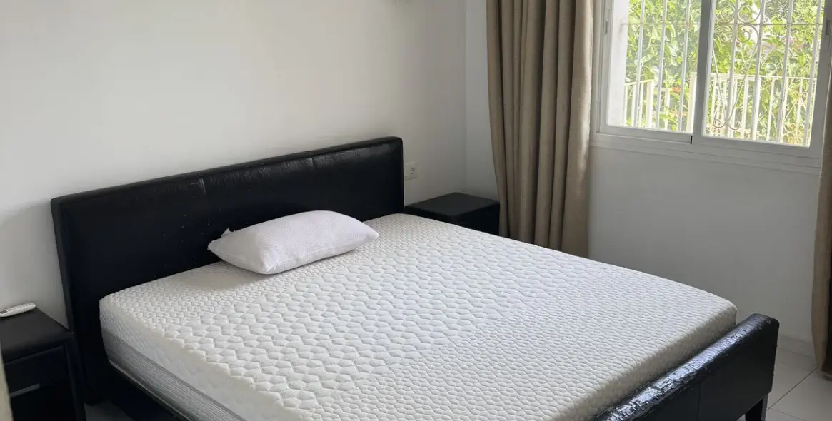 Продажа  отдельно стоящей виллы в Nueva Andalucía 10