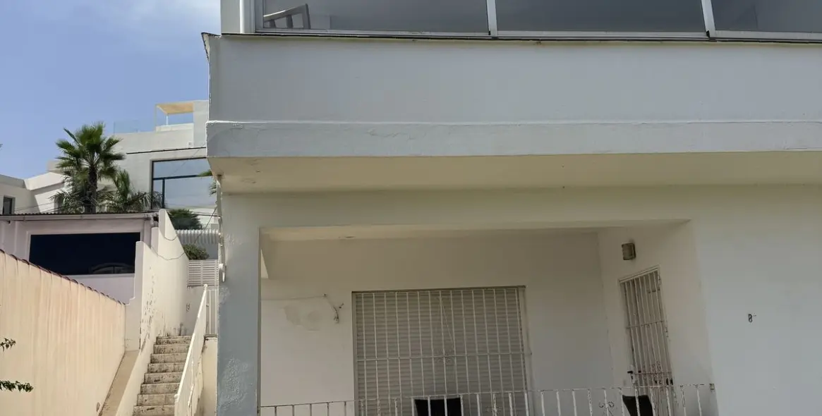 Продажа  отдельно стоящей виллы в Nueva Andalucía 22