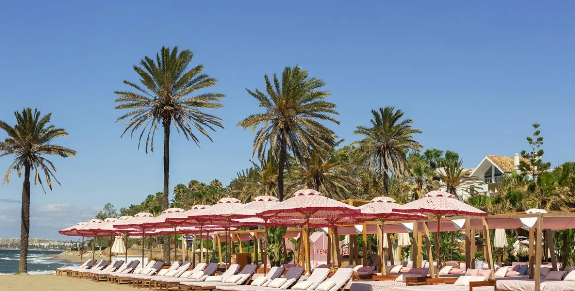 Venta de adosado en The Golden Mile 13