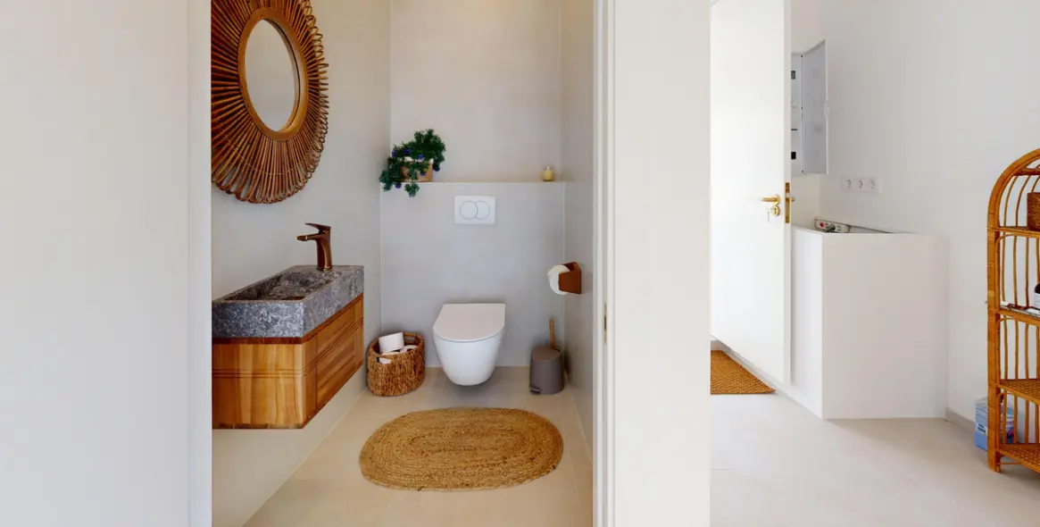 Venta de villa independiente en Estepona 30