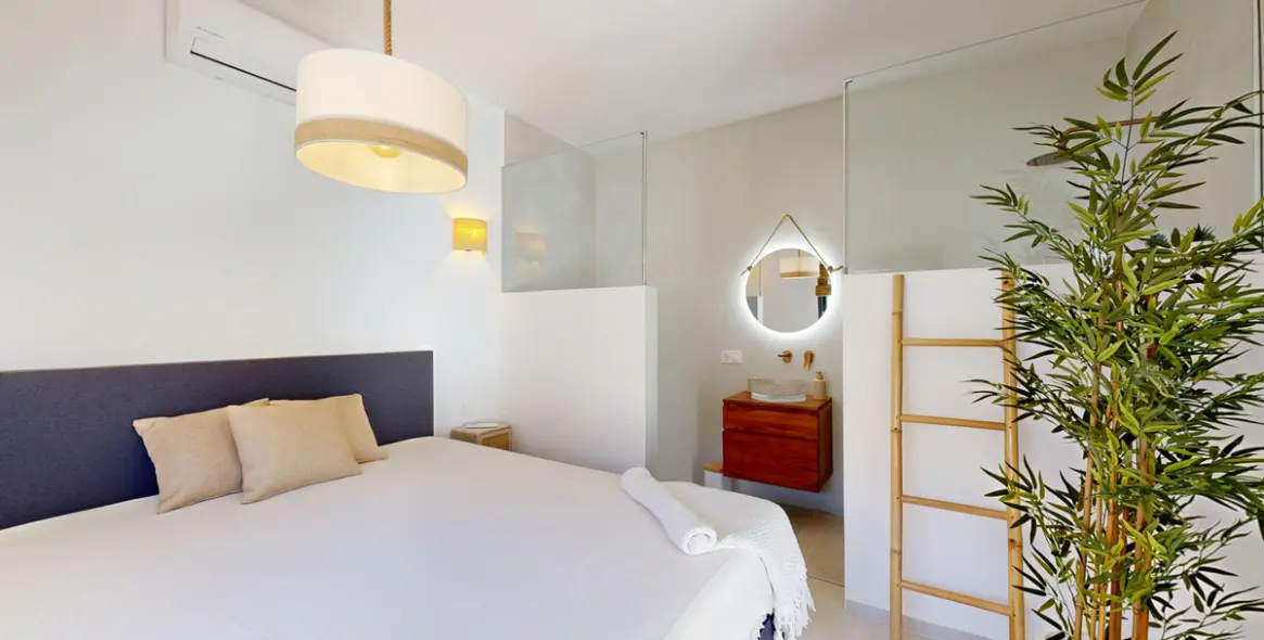 Venta de villa independiente en Estepona 36